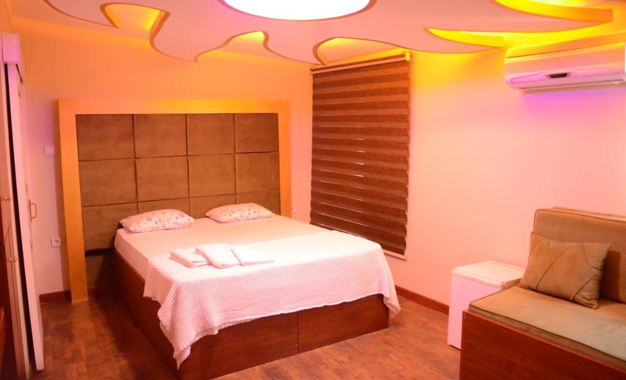 Bakirkoey Otel Istanbul Bagian luar foto